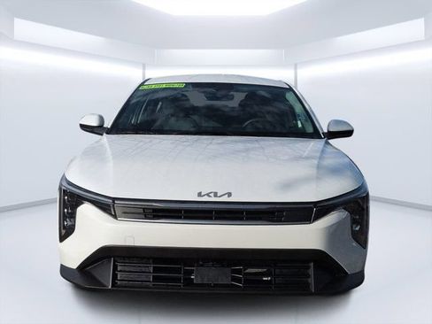 Used 2025 Kia K4 FWD image 8