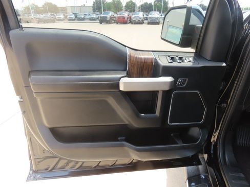 Certified 2019 Ford F150 Lariat w/ Equipment Group 502A Luxury RWD image 23