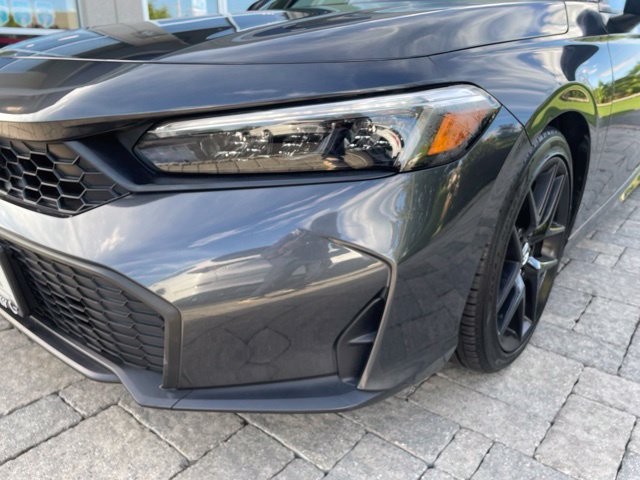 Used 2025 Honda Civic Sport image 31