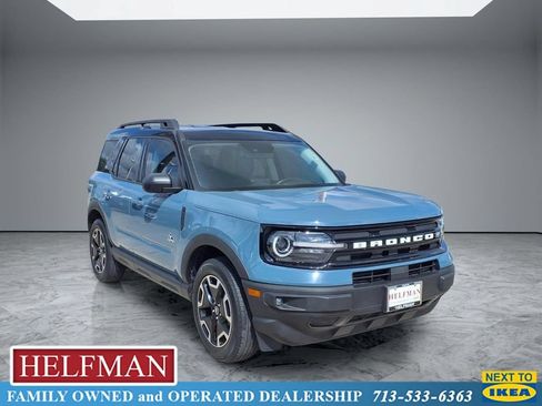 Used 2023 Ford Bronco Sport Outer Banks w/ Tech Package AWD/4WD image 1