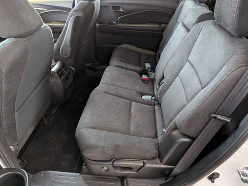 Used 2022 Honda Pilot Sport image 21