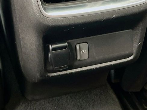 Used 2021 INFINITI QX50 Luxe image 35