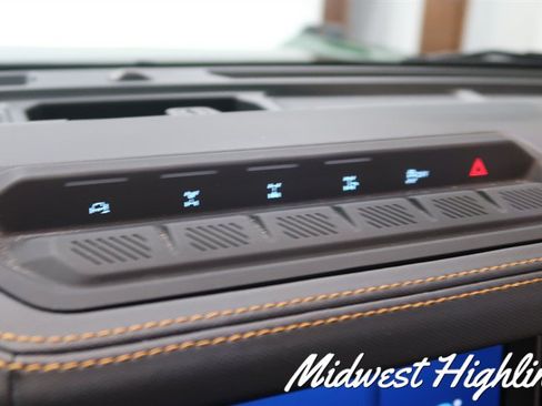 Used 2024 Ford Bronco Badlands AWD/4WD image 31