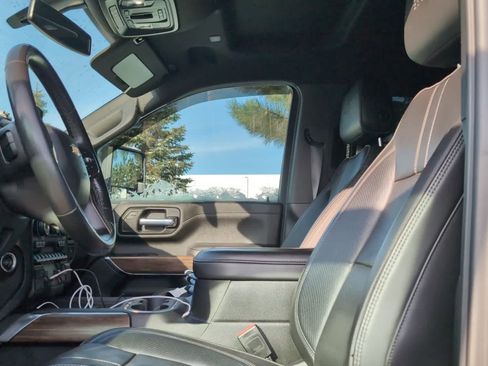 Used 2022 Chevrolet Silverado 3500 High Country image 6