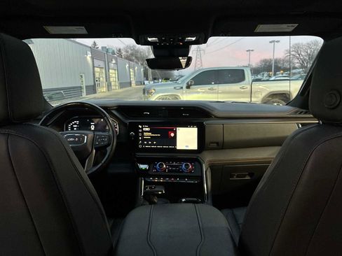 Certified 2023 GMC Sierra 1500 AT4 w/ Technology Package image 21