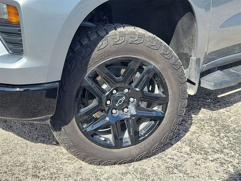Used 2024 Chevrolet Silverado 1500 Custom Trail Boss image 18
