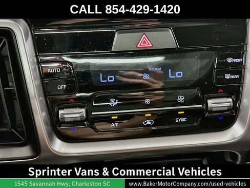 Used 2023 Kia Sorento S w/ Panoramic Sunroof Package FWD image 17