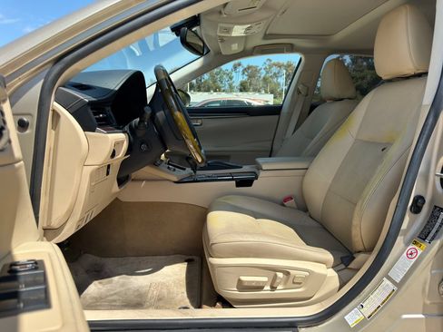 Used 2013 Lexus ES 350 w/ Luxury Pkg FWD image 11