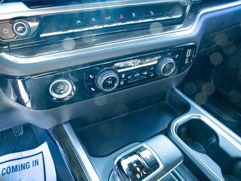 Used 2023 Chevrolet Silverado 1500 RST w/ Z71 Off-Road Package image 21