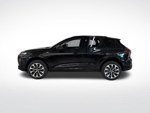 New 2026 Audi Q3 quattro 2.0T AWD/4WD image 2