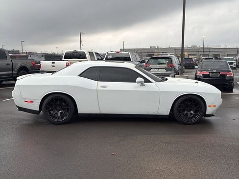 Used 2016 Dodge Challenger SXT w/ Super Sport Group (SS/T) image 3