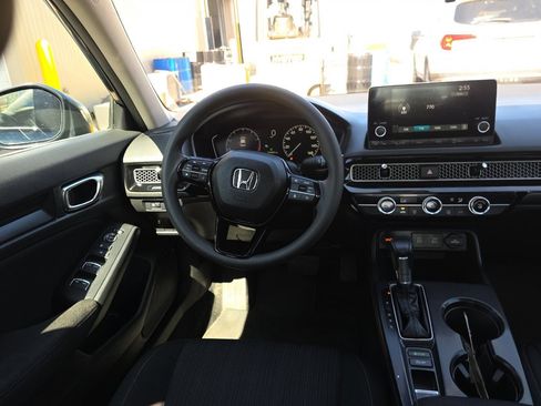 Used 2025 Honda Civic LX image 15