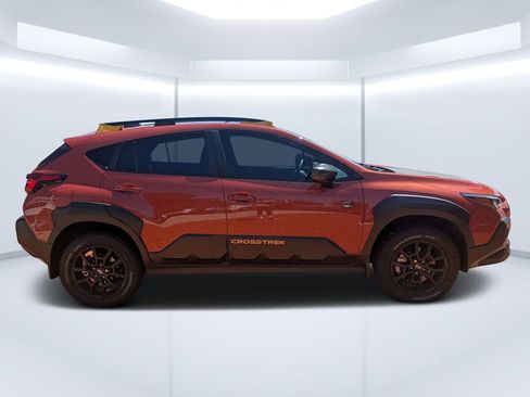 Certified 2025 Subaru Crosstrek 2.5i Wilderness w/ Wilderness Package AWD/4WD image 2
