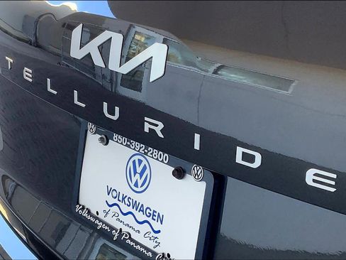 Used 2023 Kia Telluride EX image 59