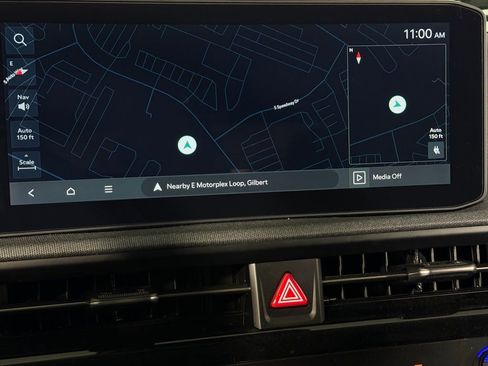 Used 2025 Kia EV6 Light w/ Light LR Technology Package image 18