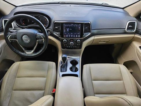 Used 2020 Jeep Grand Cherokee Limited RWD image 18