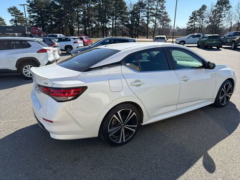 Used 2023 Nissan Sentra SR image 8