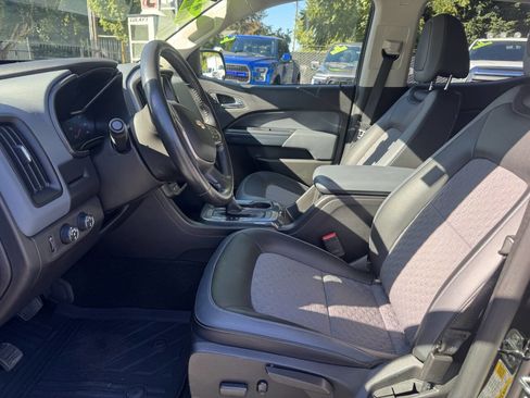 Used 2015 Chevrolet Colorado Z71 image 8