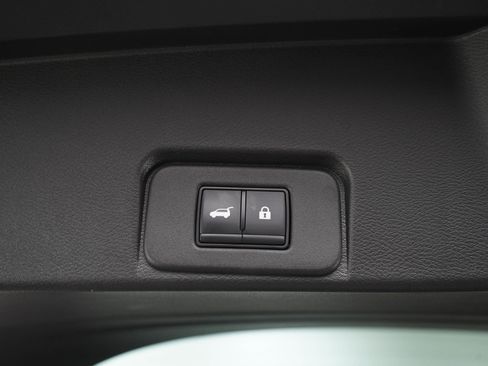 Used 2023 Nissan Rogue Platinum w/ Platinum Premium Package AWD/4WD image 14