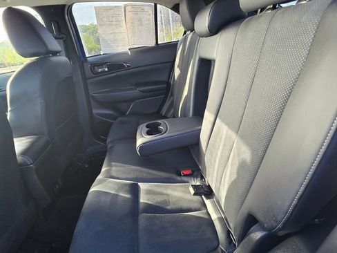 Used 2024 Mitsubishi Eclipse Cross SEL image 10