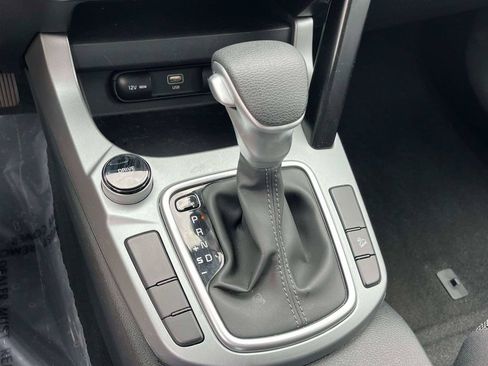 Used 2026 Kia Seltos LX FWD image 18
