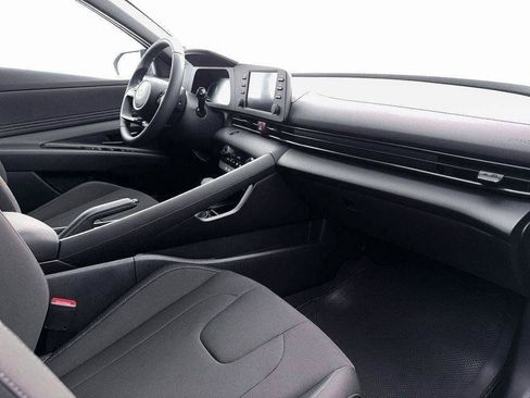 New 2026 Hyundai Elantra Sport image 15