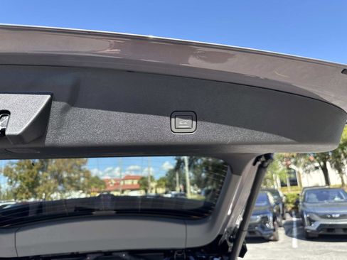 New 2026 Cadillac Optiq Luxury 1 image 13