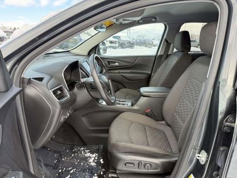Used 2021 Chevrolet Equinox LT image 11