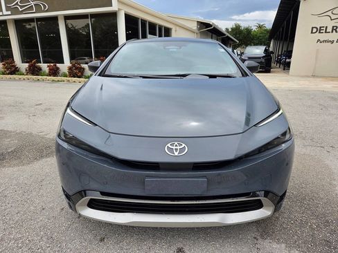 Used 2024 Toyota Prius Prime FWD image 2