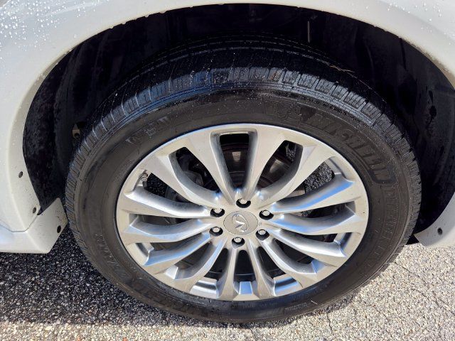 Used 2016 INFINITI QX80 2WD w/ Deluxe Technology Package image 9