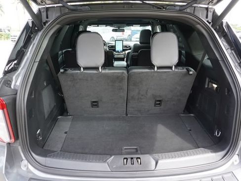 Used 2023 Ford Explorer ST w/ Equipment Group 401A AWD/4WD image 25