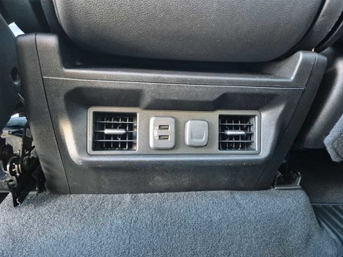 Used 2022 Chevrolet Silverado 2500 LT w/ All Star Edition image 33