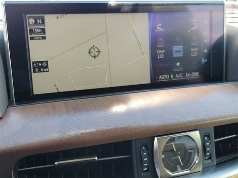 Used 2017 Lexus LX 570 4WD image 12