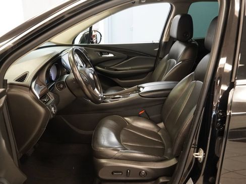 Used 2019 Buick Envision Essence FWD image 4