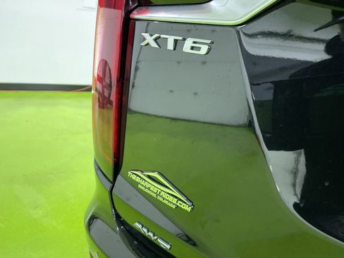 Used 2022 Cadillac XT6 Premium Luxury w/ Platinum Package image 13