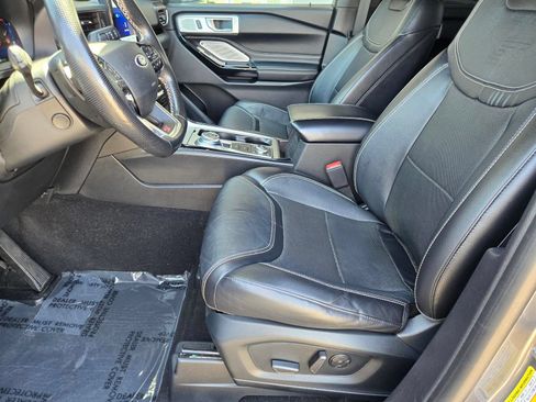 Certified 2021 Ford Explorer ST w/ Equipment Group 401A AWD/4WD image 28