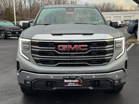 Used 2024 GMC Sierra 1500 SLT w/ SLT Premium Plus Package image 12