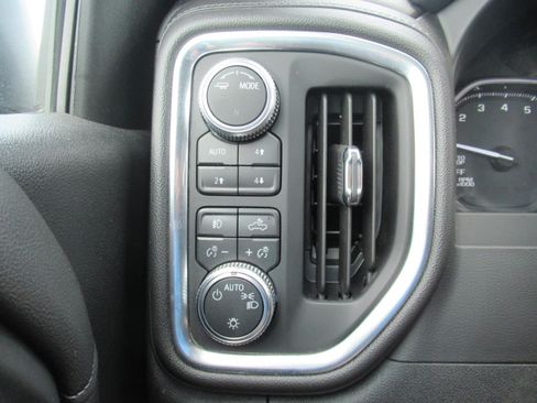Used 2020 GMC Sierra 1500 Elevation w/ Elevation Value Package AWD/4WD image 24