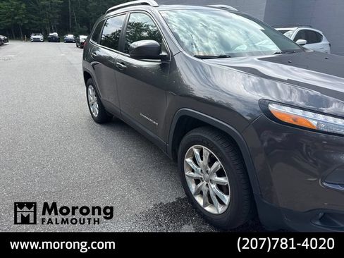 Used 2016 Jeep Cherokee Limited AWD/4WD image 23