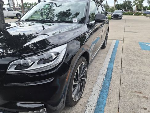 Used 2020 Lincoln Aviator Reserve w/ Equipment Group 202A AWD/4WD image 3