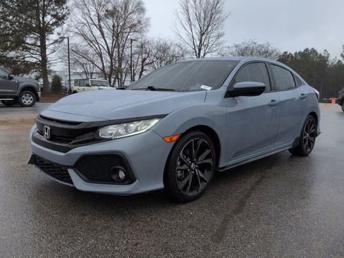 Used 2018 Honda Civic Sport image 7
