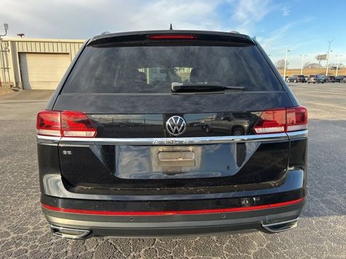 Used 2023 Volkswagen Atlas SE image 6