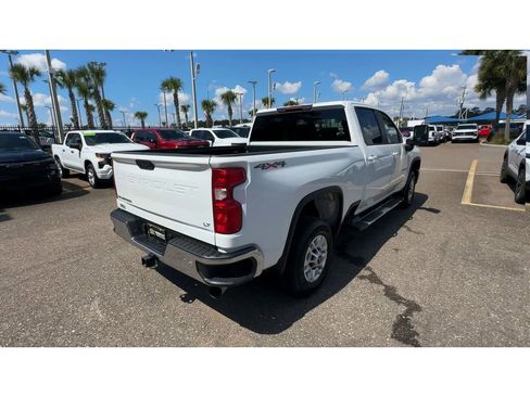 Used 2025 Chevrolet Silverado 2500 LT w/ Convenience Package AWD/4WD image 8