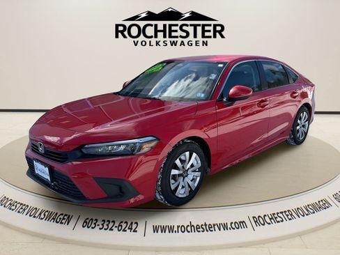 Used 2023 Honda Civic LX image 2