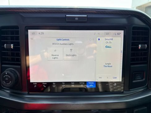 Used 2025 Ford F250 Lariat w/ Lariat Ultimate Package AWD/4WD image 44
