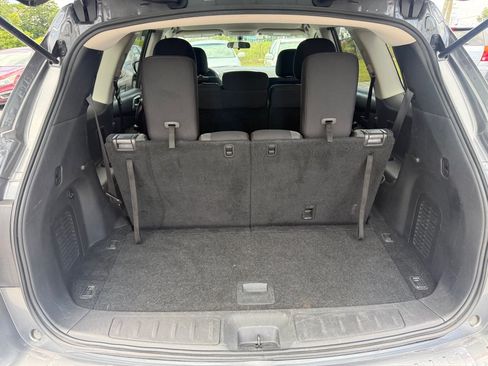 Used 2017 Nissan Pathfinder S FWD image 14