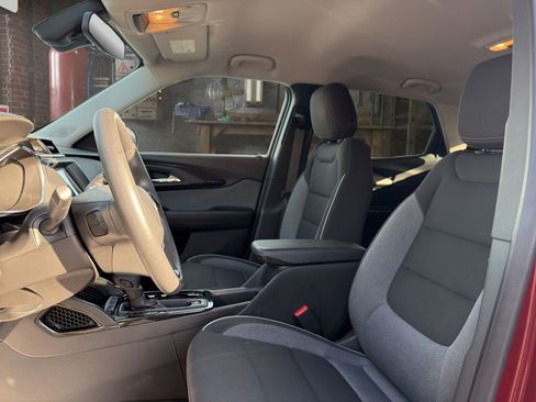 Certified 2023 Chevrolet TrailBlazer LT FWD image 10