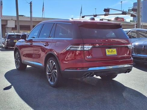 New 2025 Lincoln Aviator Reserve w/ Illumination Package image 4