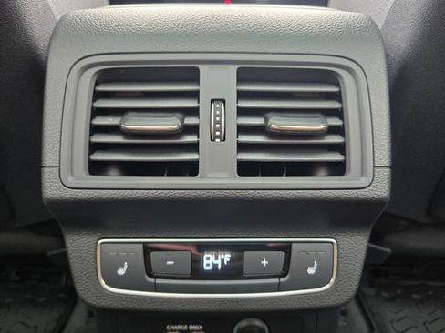 Used 2022 Audi Q5 e Prestige image 35