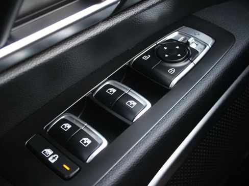 Used 2022 Kia Telluride SX w/ SX Prestige Package AWD/4WD image 20